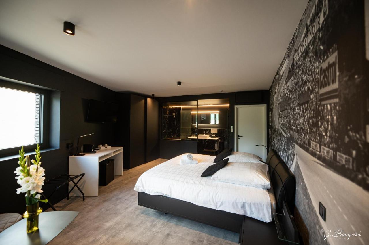 Les Thermes De Spa By La Cour De La Reine Hotel, Suites & Acces Gratuit Au Centre Thermal Exterior photo