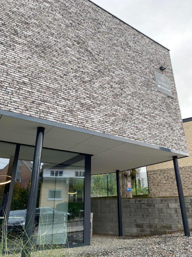Les Thermes De Spa By La Cour De La Reine Hotel, Suites & Acces Gratuit Au Centre Thermal Exterior photo